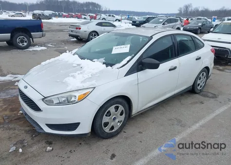2016 Ford Focus S from USA, damaged, VIN 1FADP3E22GL207125